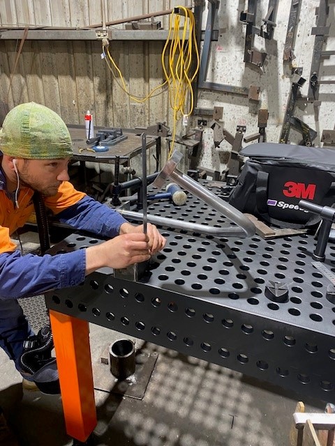 Welding bench